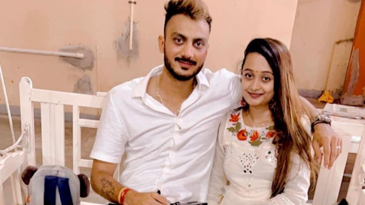Axar Patel is married to Meha Patel. 