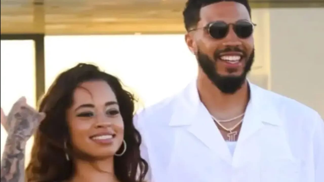 Jayson Tatum girlfriend is Ella Mai