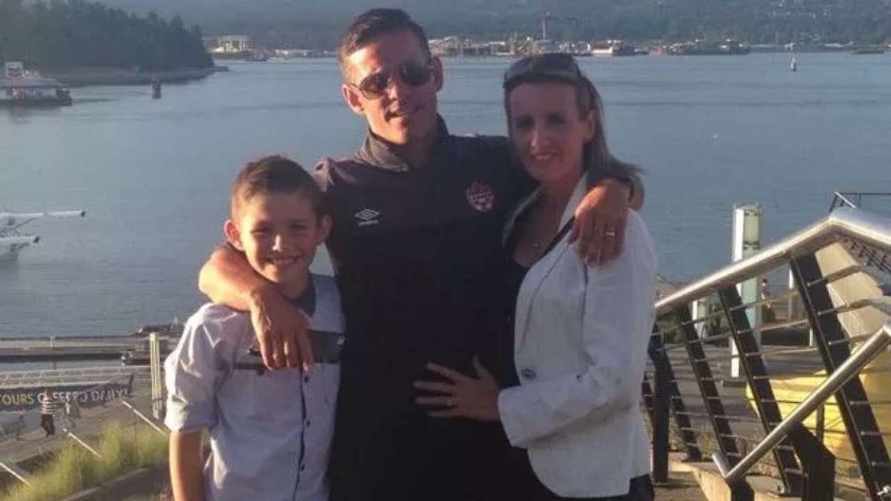 John Herdman's wife is Clare Herdman