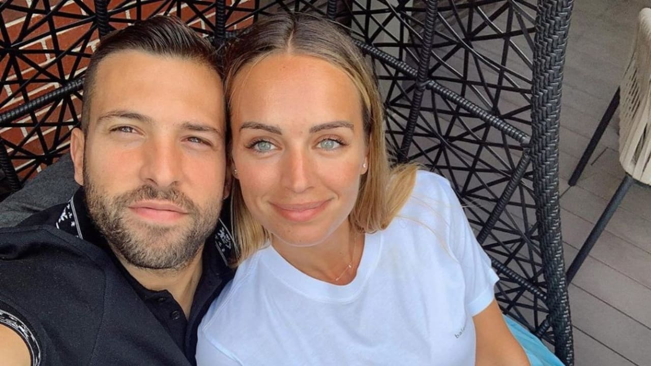 Jordi Alba girlfriend Romarey Ventura Wiki