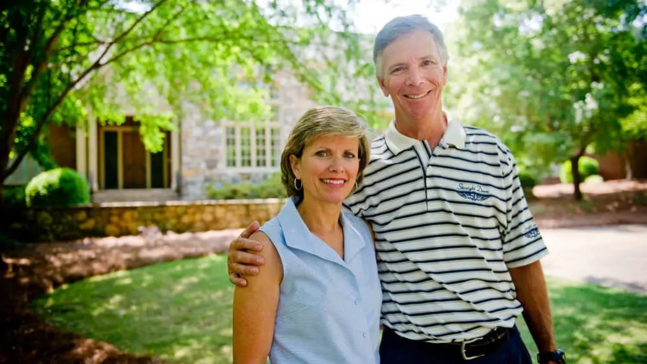 Larry Mize is married to Bonnie Mize