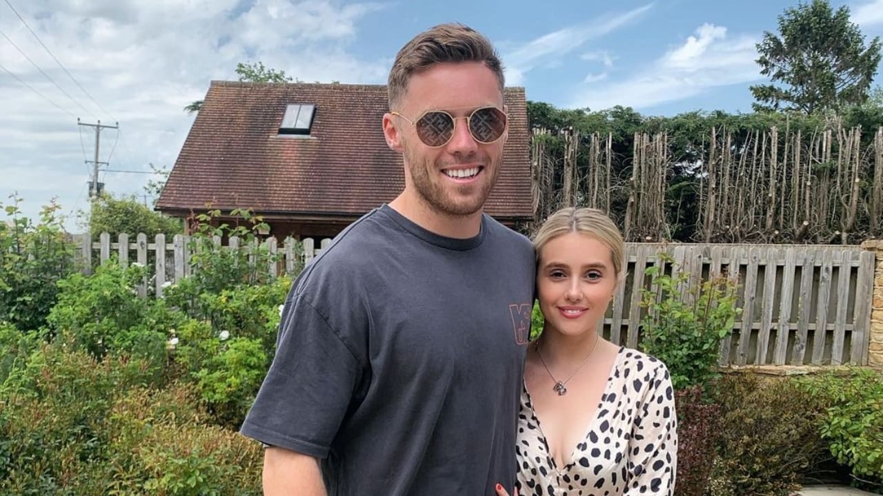 Phil Salt is dating Abi McLaven