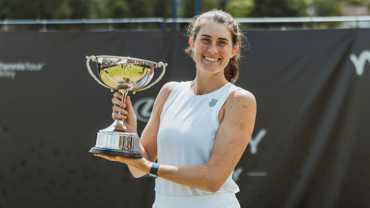 Rebecca Marino Net Worth Details Rebecca Marino Net Worth Details