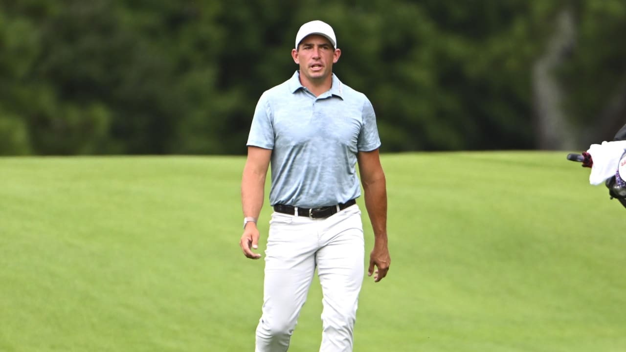 Scott Stallings Biography