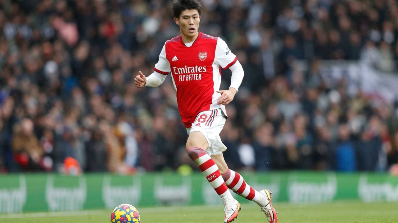 Takehiro Tomiyasu Biography