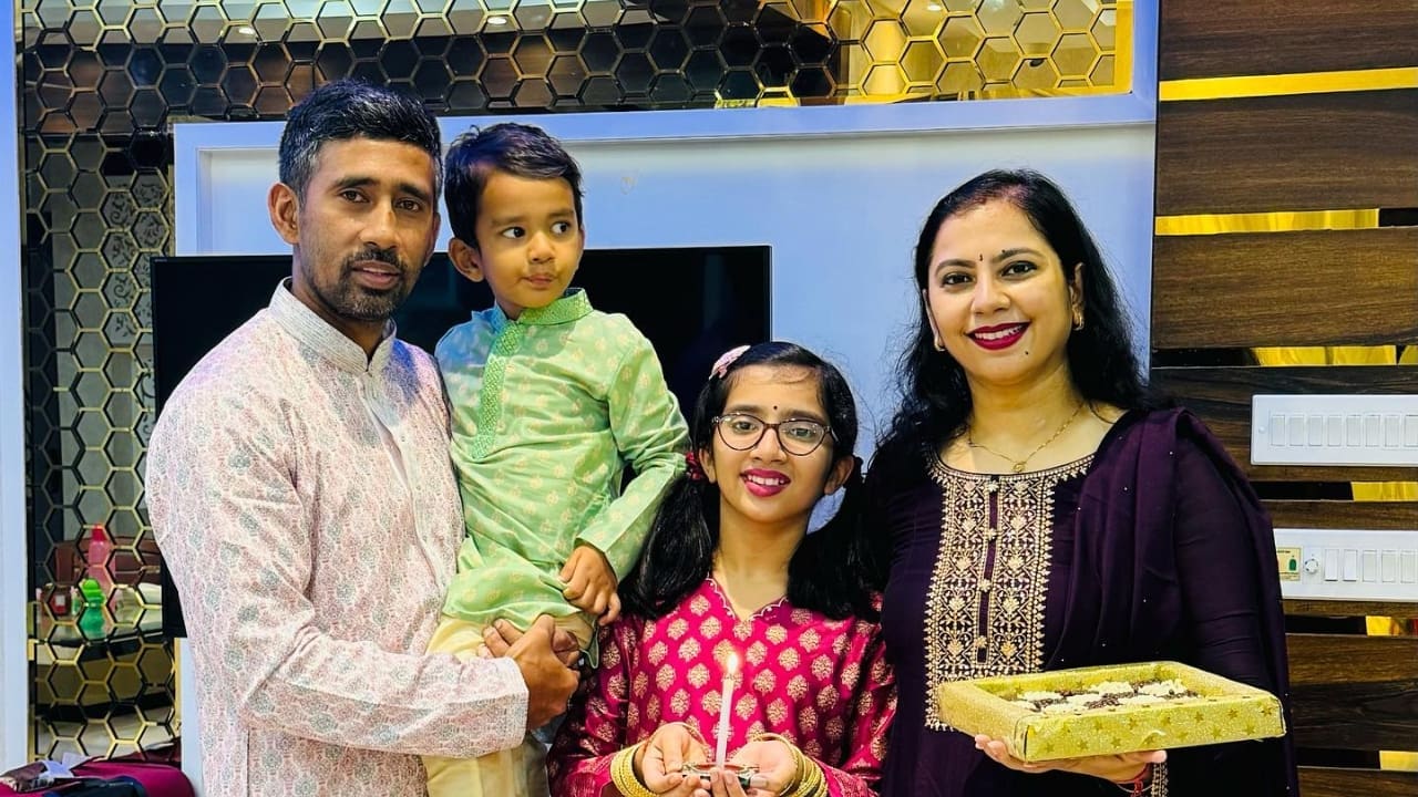 Wriddhiman Saha wife Romi