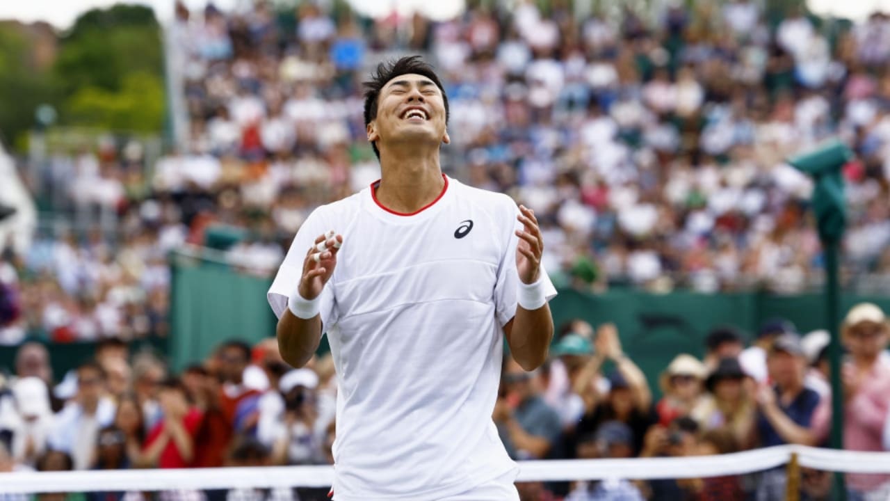 Yosuke Watanuki's Biography