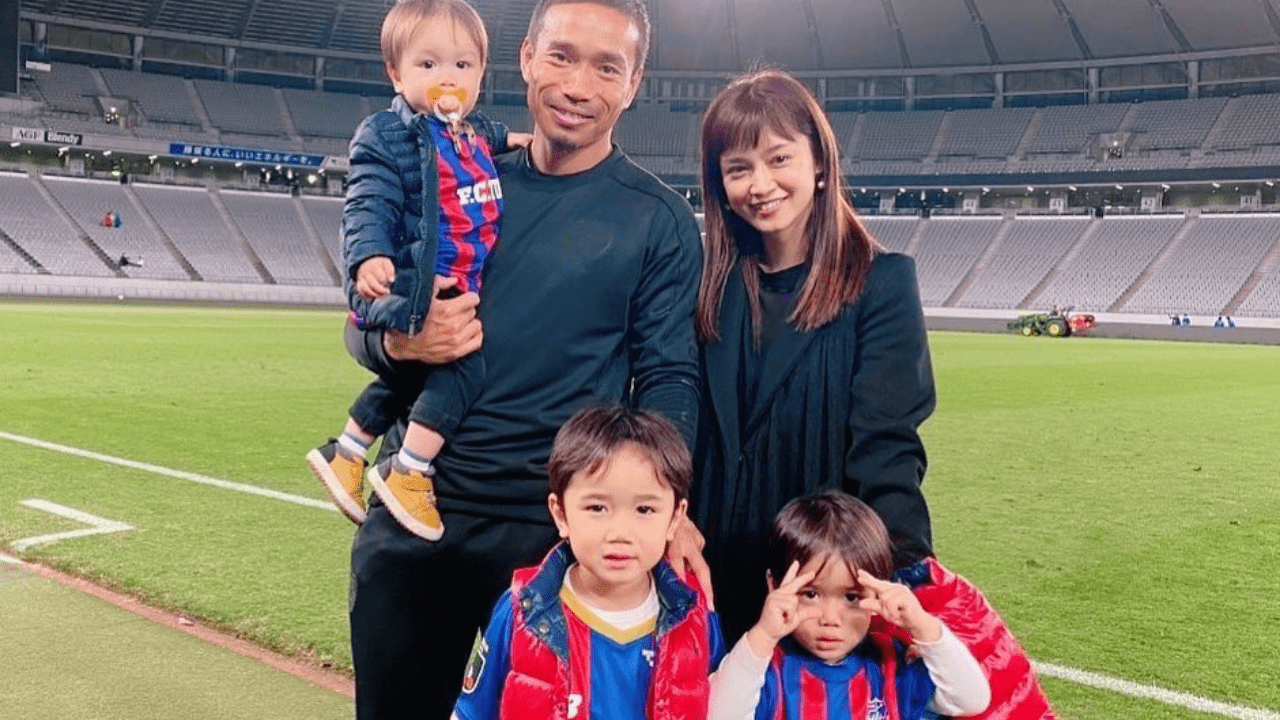 Yuto Nagatomo wife Airi Taira
