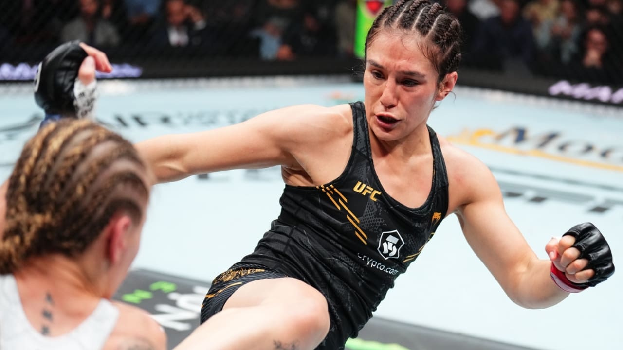 Alexa Grasso's Biography