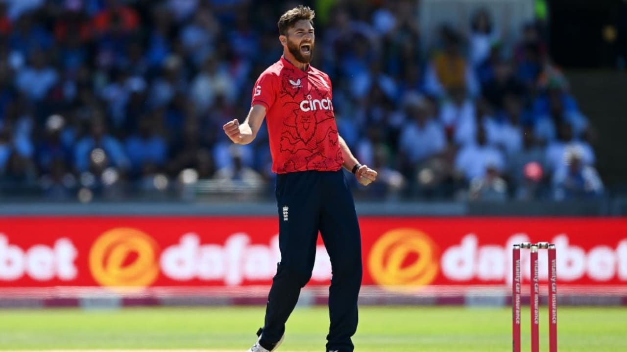 Richard Gleeson Biography 