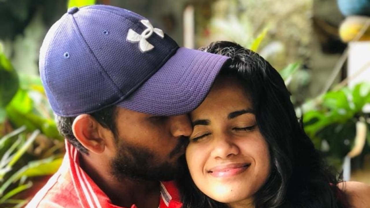 Dushan Hemantha girlfriend is Rashini Hirunika