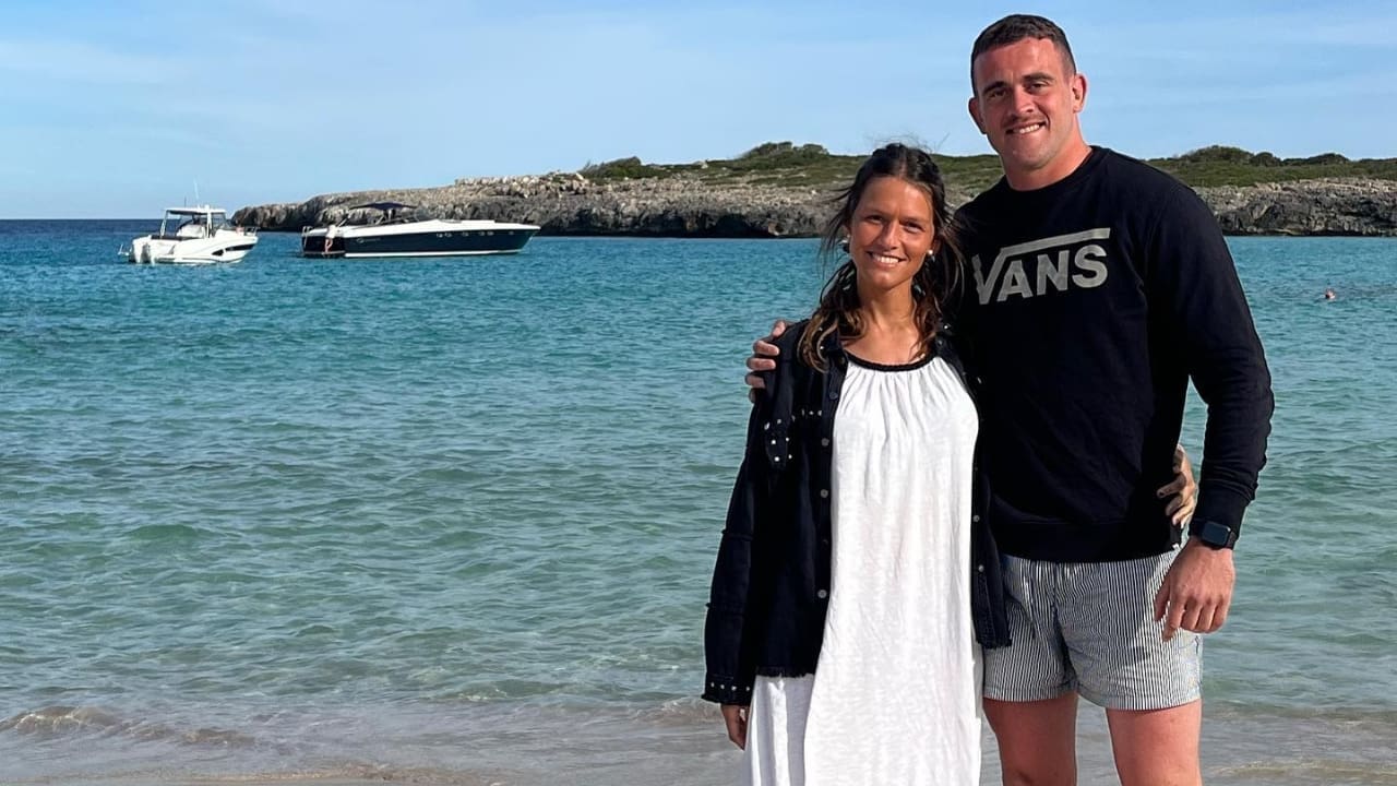 Emiliano Boffelli Net Worth in 2026: Salary, Career Earnings, Stats Emiliano Boffelli girlfriend Cande