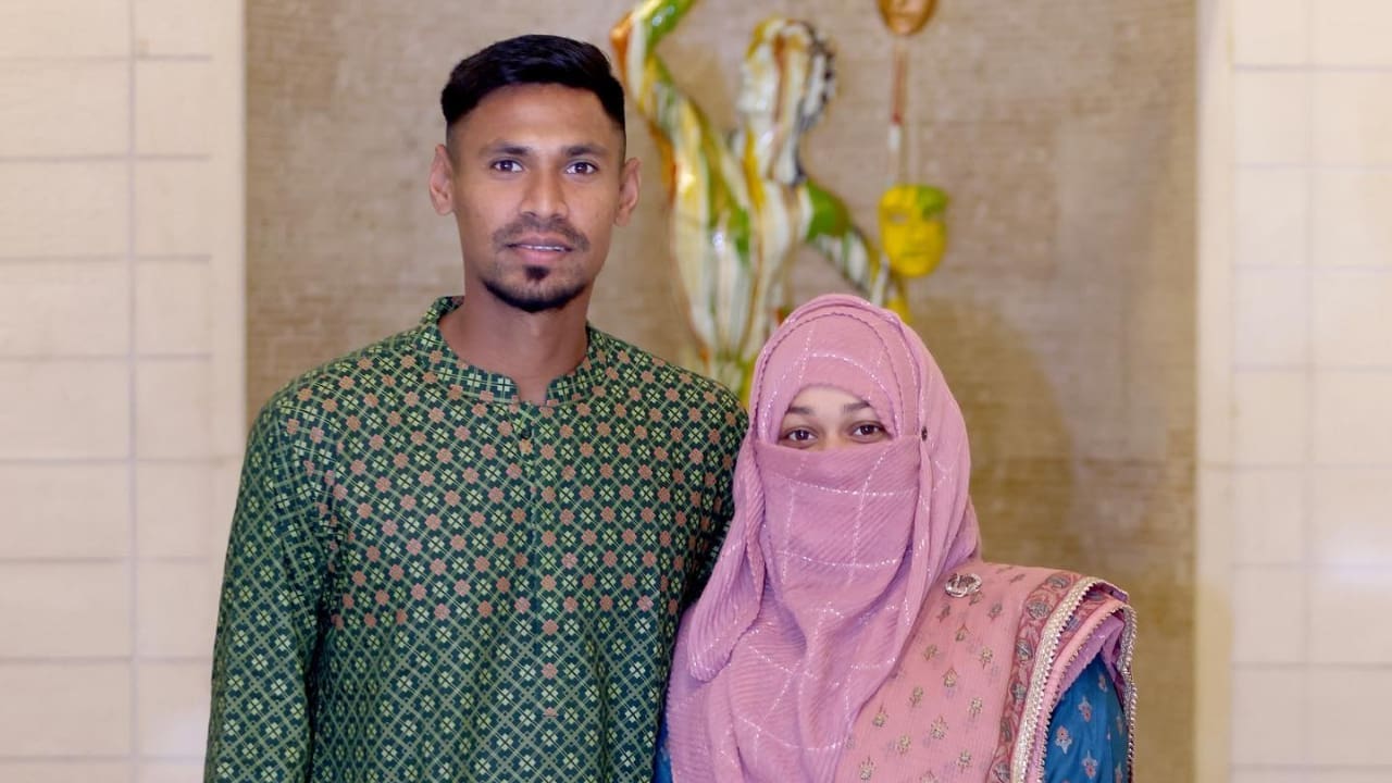 Mustafizur Rahman wife Samiya Parvin