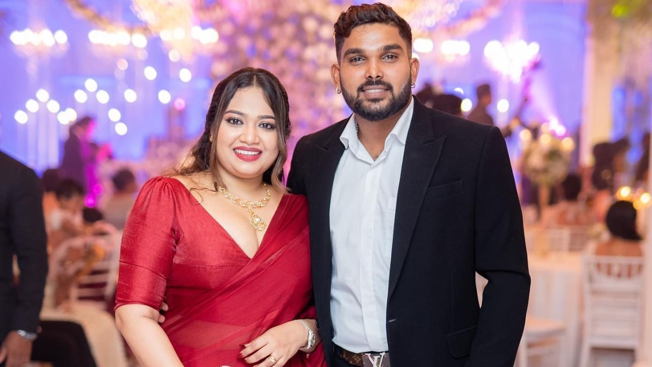 Wanindu Hasaranga wife Vindya