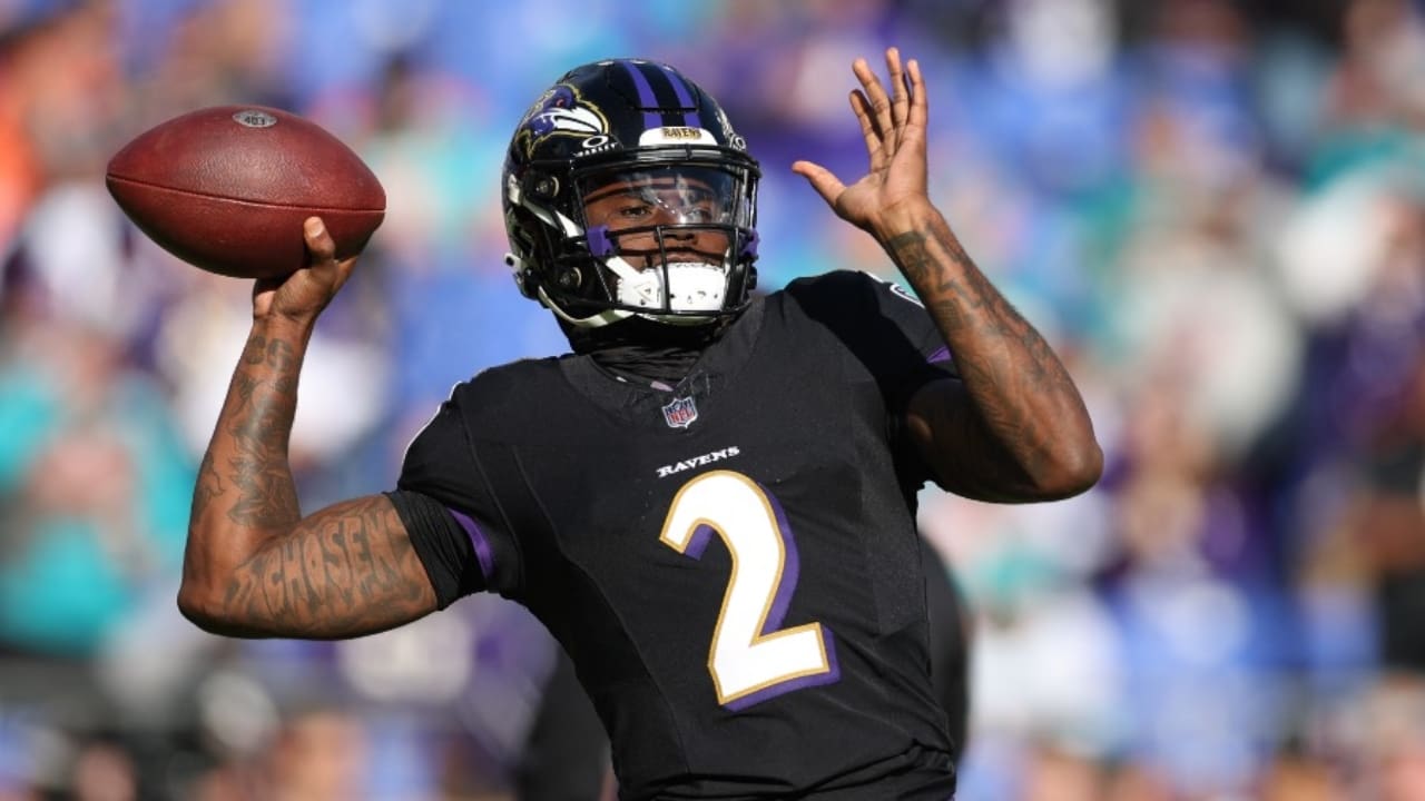 Tyler Huntley's Biography