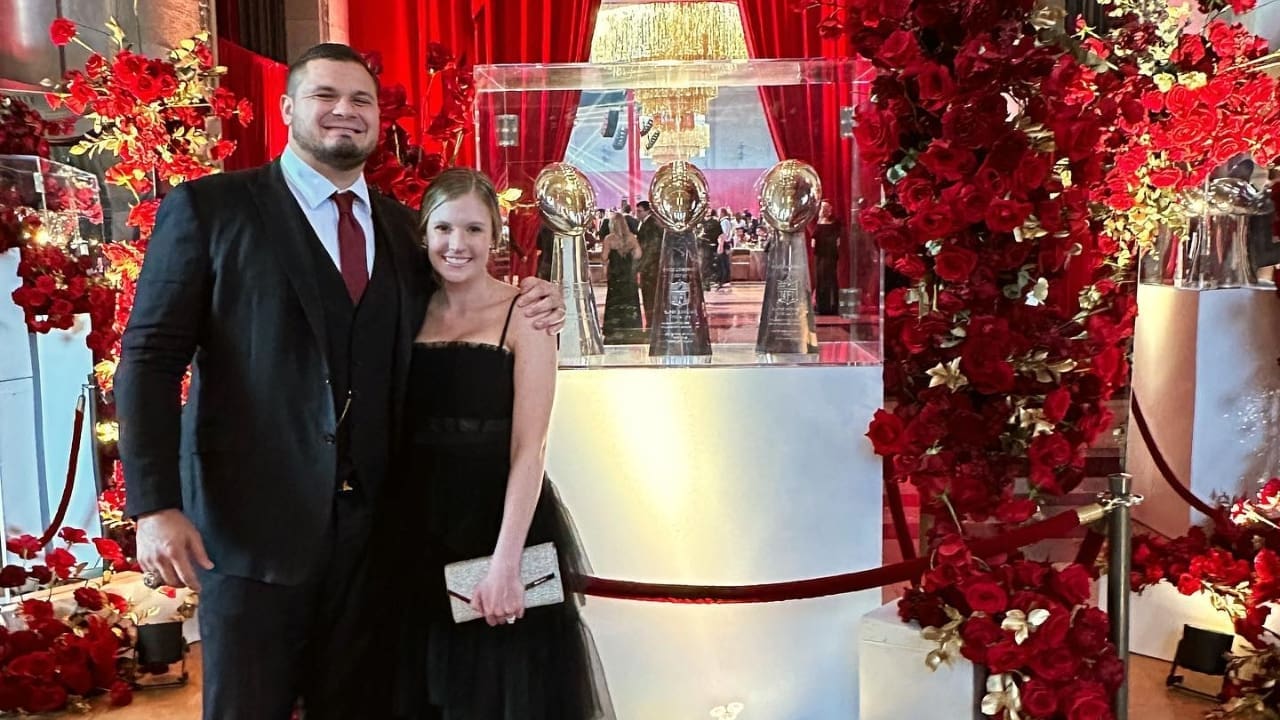 Nick Allegretti Net Worth in 2026: Contract, Salary, Career Earnings Nick Allegretti wife Christina Chillon