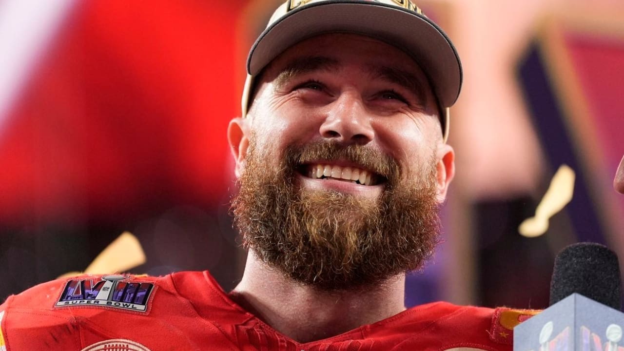Travis Kelce Biography