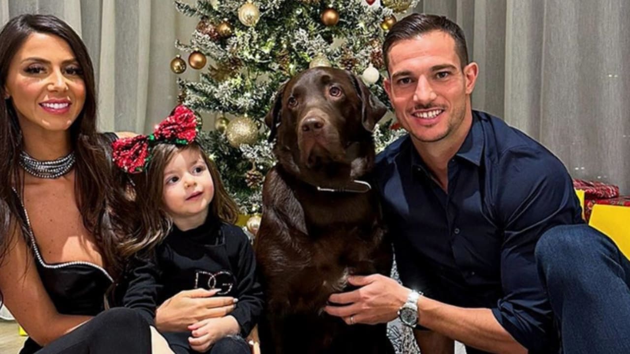 Cedric Soares with his wife Felipa Brandao