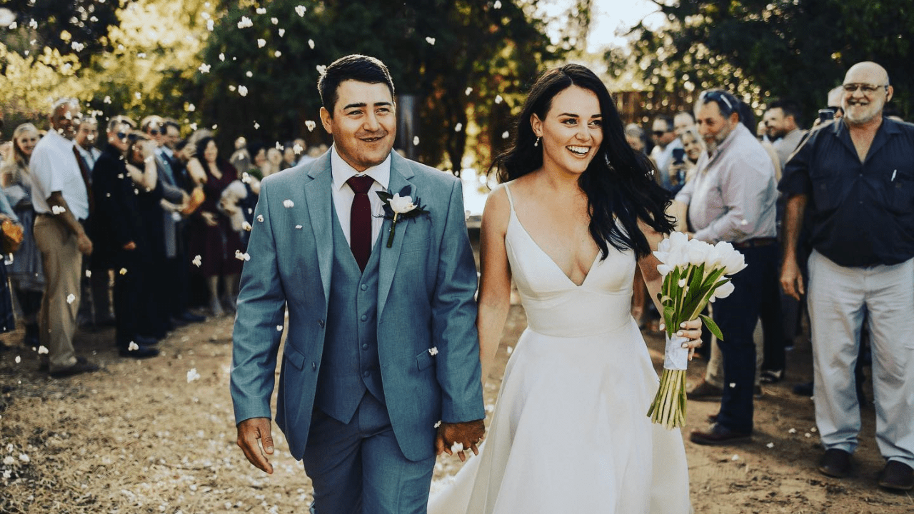 Hennie Du Plessis Net Worth in 2026: Salary, and Earnings Hennie Du Plessis with his wife Zona