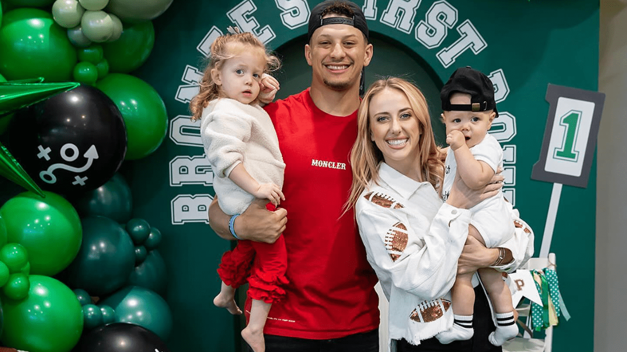 Patrick Mahomes with his wife Brittany Matthews