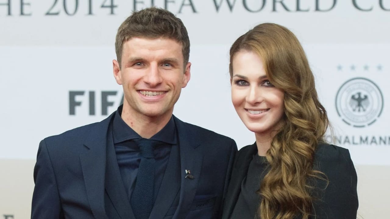 Thomas Muller Net Worth in 2026: Salary, and Earnings Thomas Muller with his wife Lisa Trede