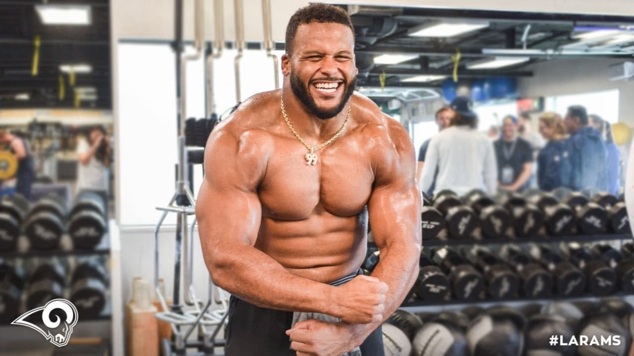 Aaron Donald Net Worth Details Aaron Donald Net Worth Details
