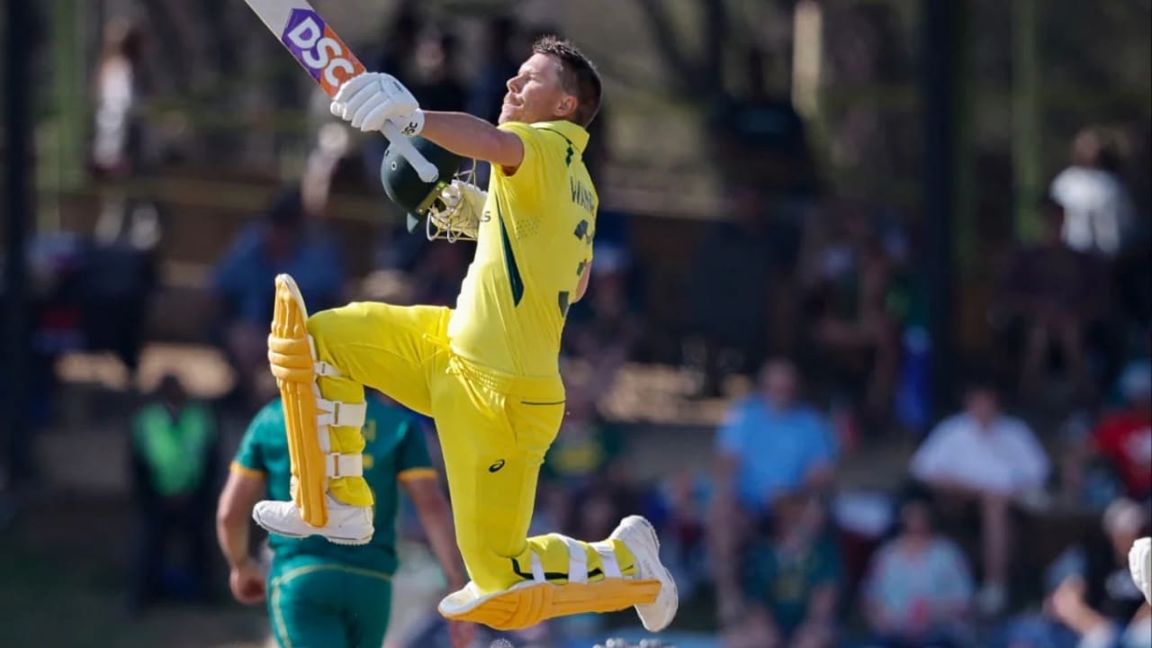 David Warner Biography