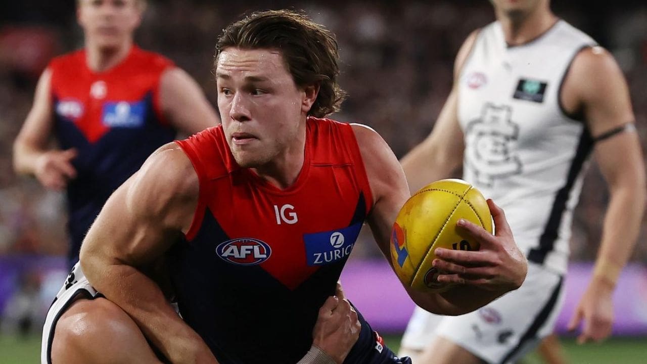 Tom Sparrow Biography