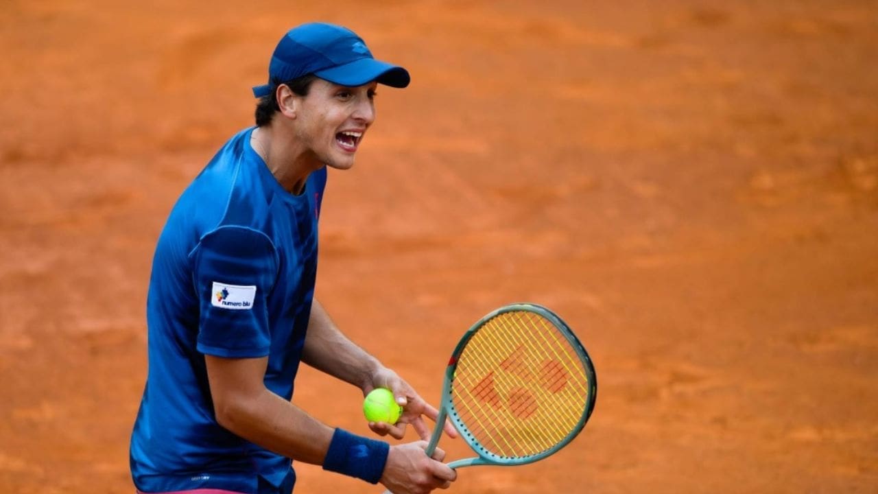 Luciano Darderi Biography