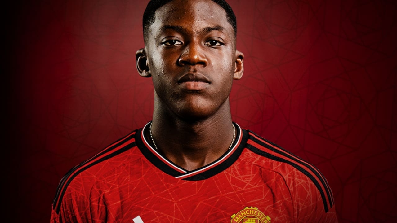 Kobbie Mainoo Biography