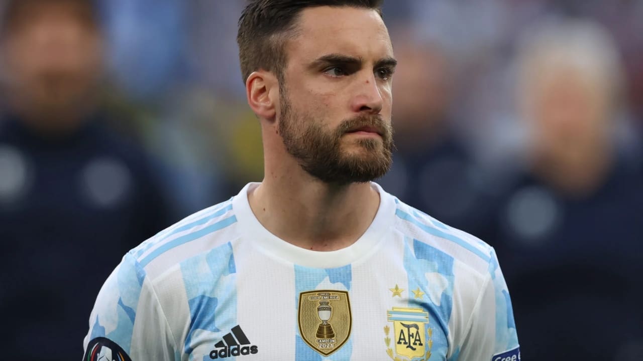 Nicolas Tagliafico Net Worth Details Nicolas Tagliafico Net Worth Details