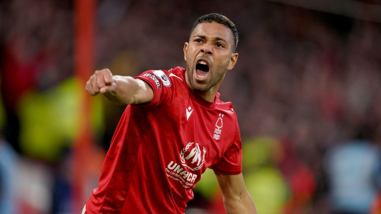 Renan Lodi Biography