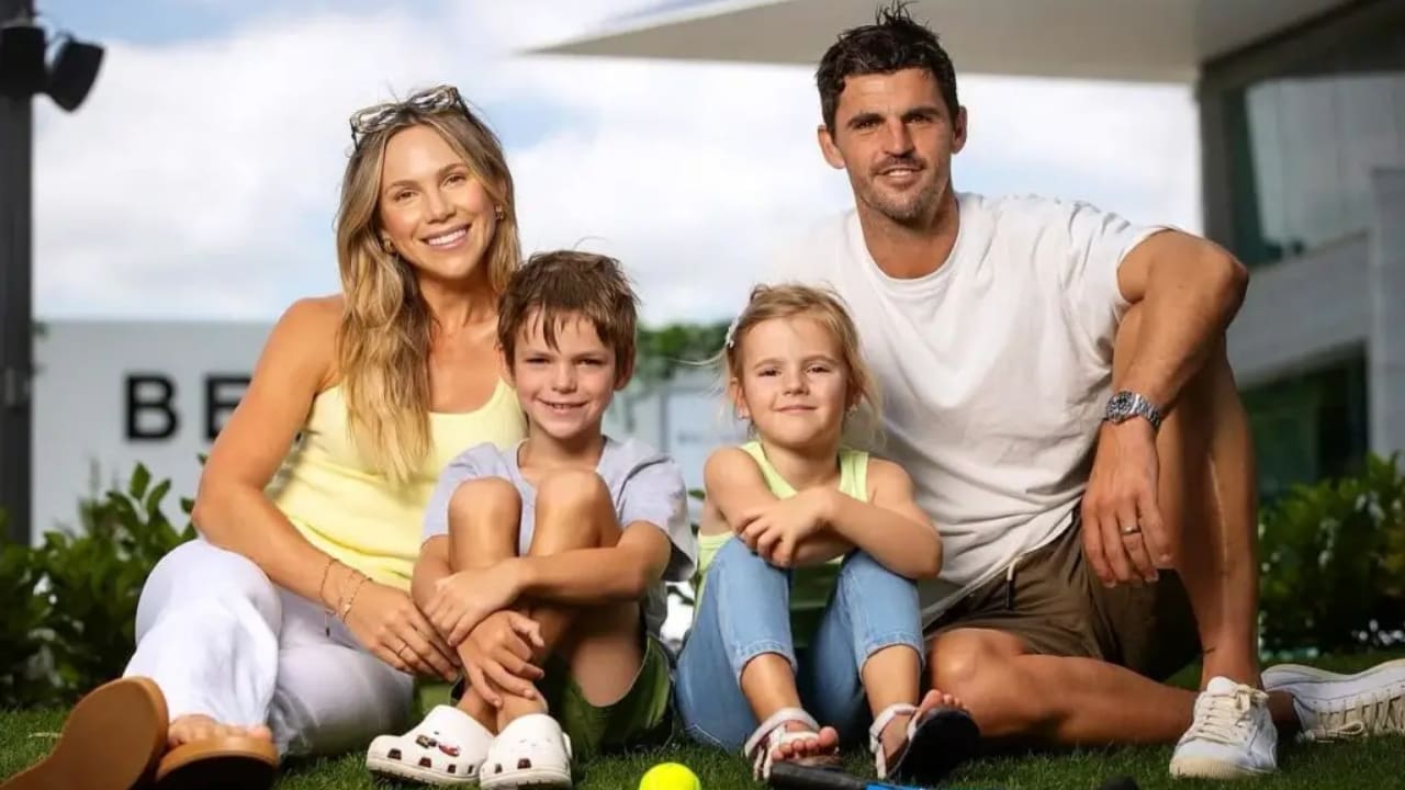 Scott Pendlebury Net Worth in 2026: Salary, Stats, Career Earnings, Scott Pendlebury is married to Alex Pendlebury (née Davis)