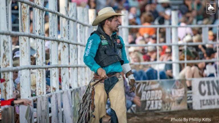 Tanner Aus Net Worth Details