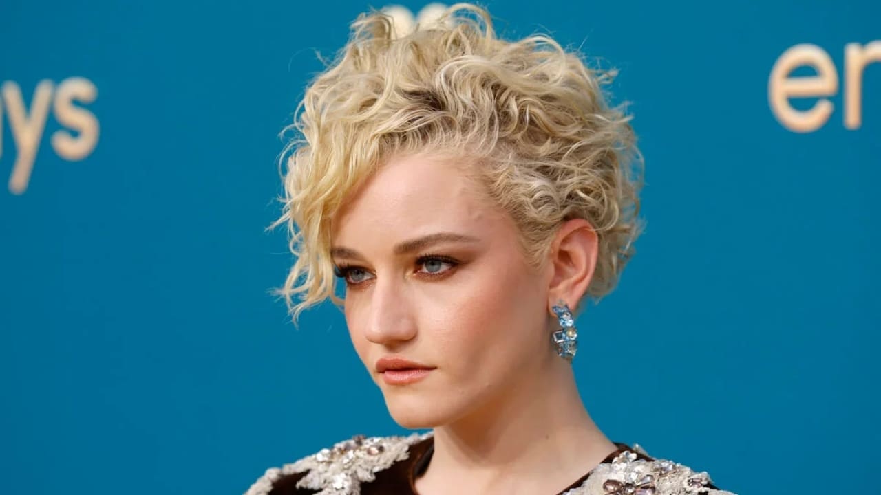 Julia Garner Net Worth Details Julia Garner Net Worth Details