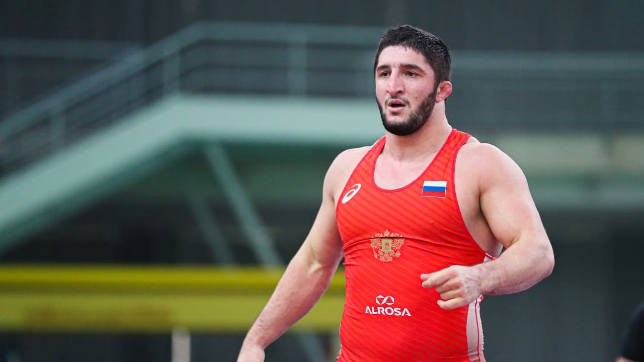 Abdulrashid Sadulaev Biography