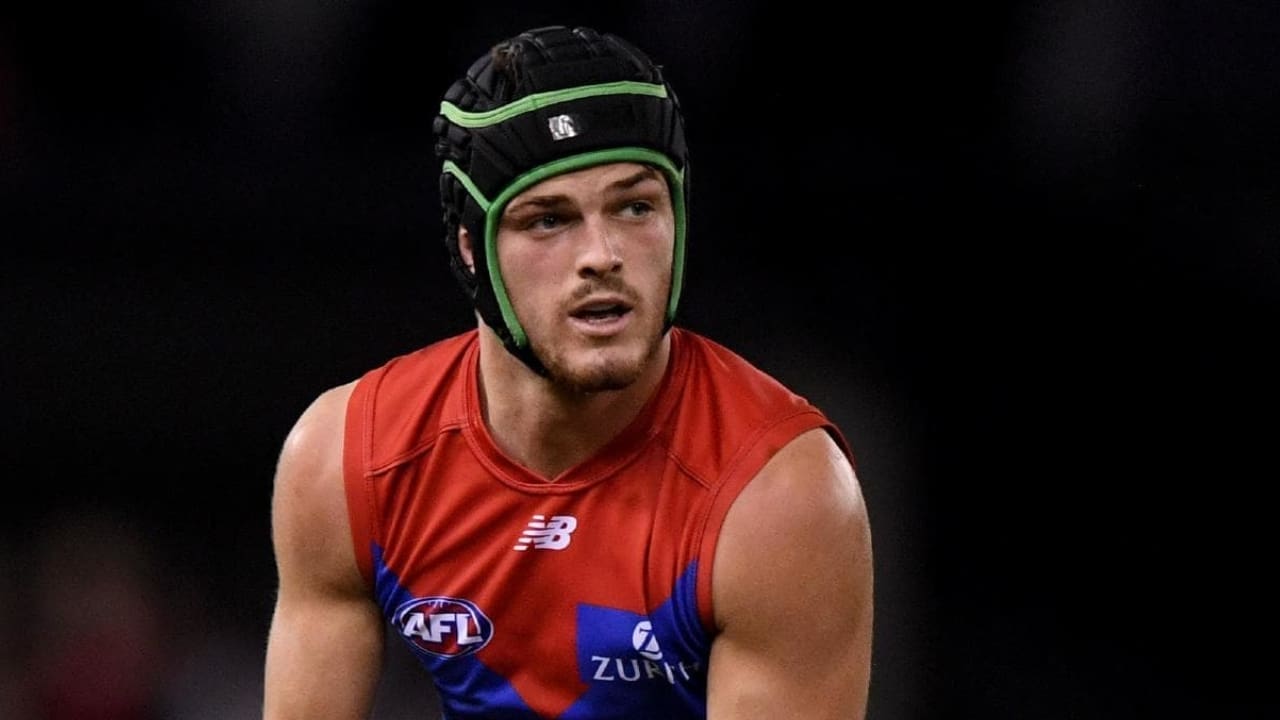 Angus Brayshaw Biography