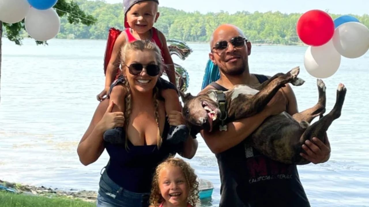 Caleb Truax is in a long-term relationship with his girlfriend, Michelle Stocke