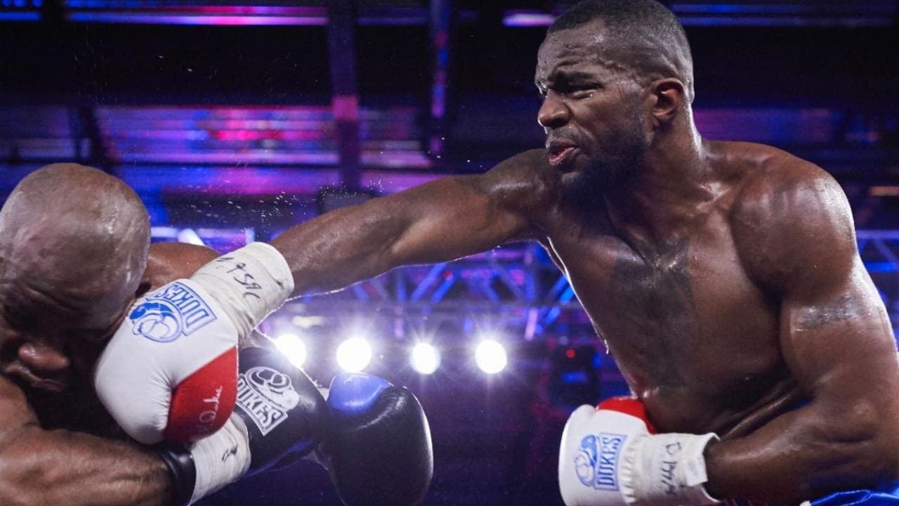 Jessie Hart Biography