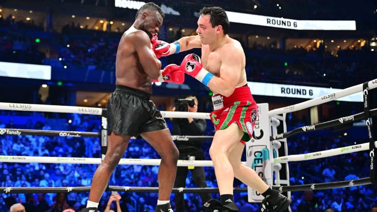 Julio Cesar Chavez Jr. Biography