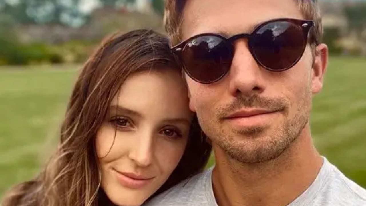 Laura Robson Net Worth in 2026: Prize Money, Boyfriend, Stats Laura Robson With Her Boyfriend James Yates