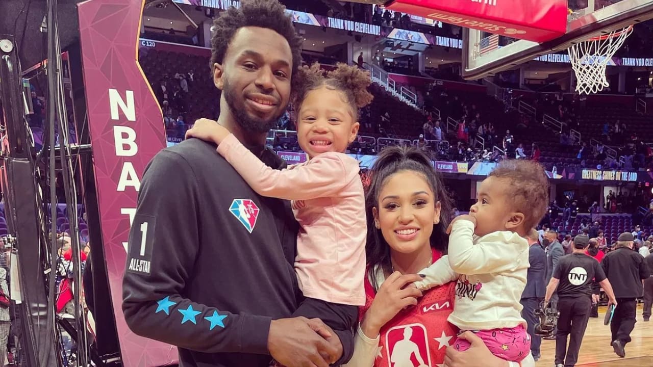 Mychal Johnson is married to Andrew Wiggins