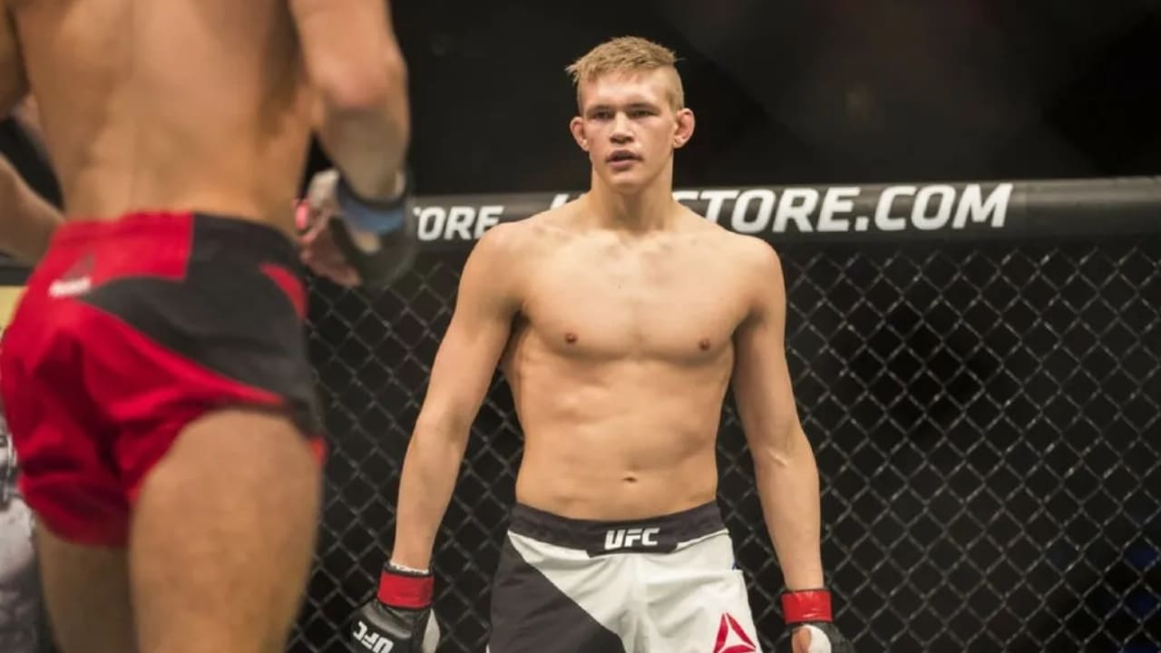 Oliver Enkamp Biography