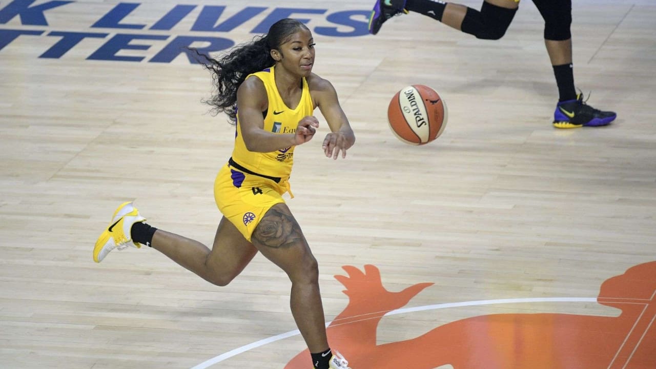 Te'a Cooper Biography