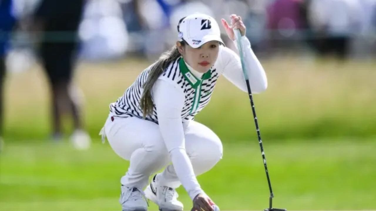 Yuri Yoshida Biography