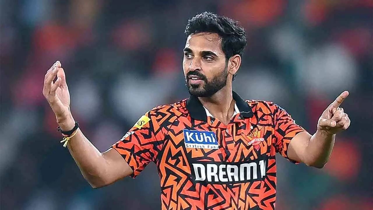 Bhuvneshwar Kumar Biography