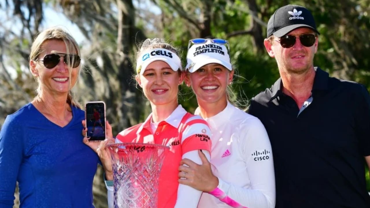 Petr Korda is married to Regina Rajchrtová