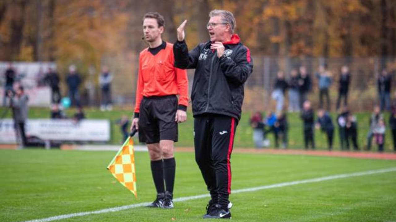 Roland Kroos Biography