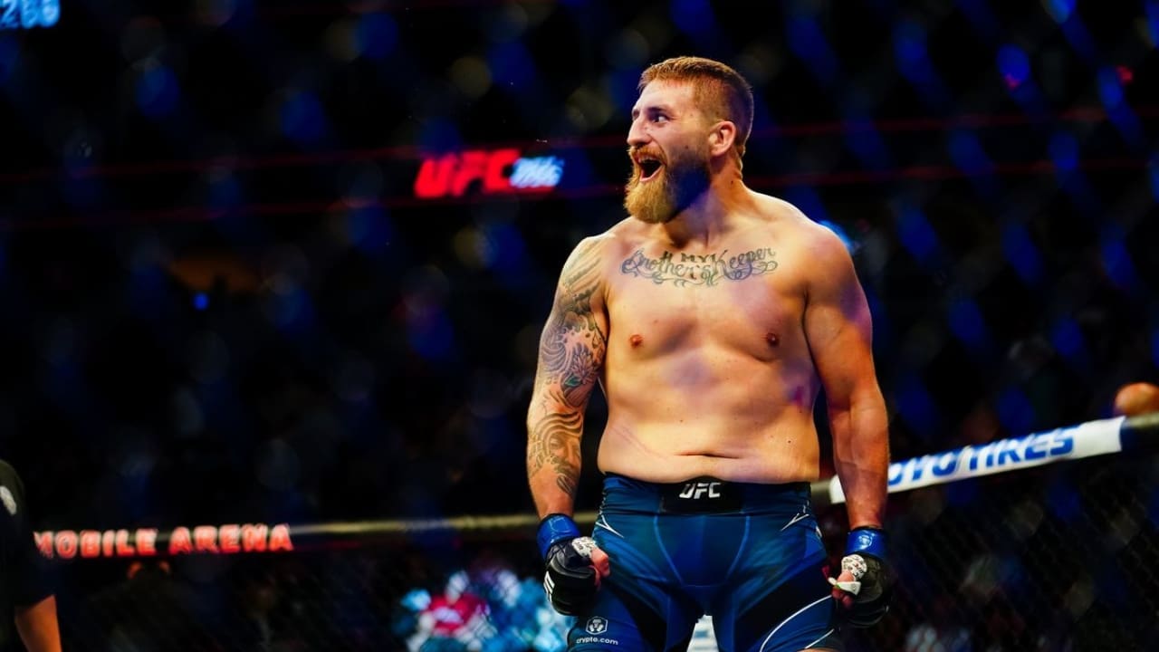 Chris Daukaus Biography