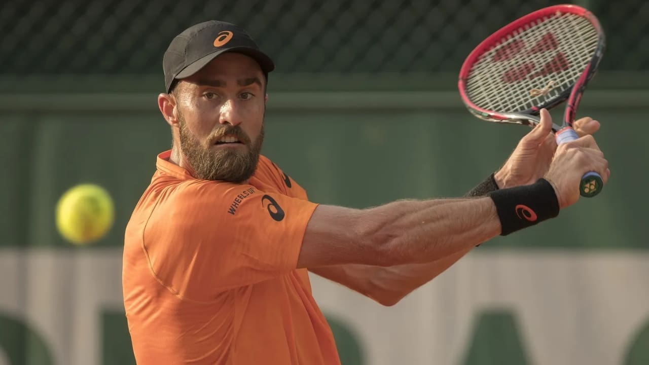 Steve Johnson Biography